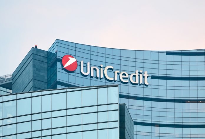 UniCredit: piano per il sostegno di famiglie e imprese